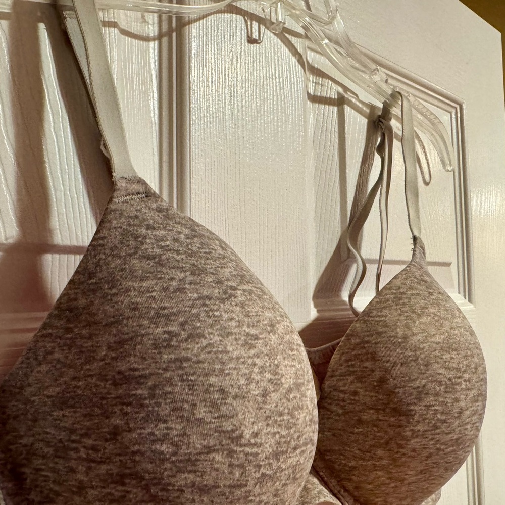 PINK Everywhere T-Shirt Bra - Picture 3 of 6